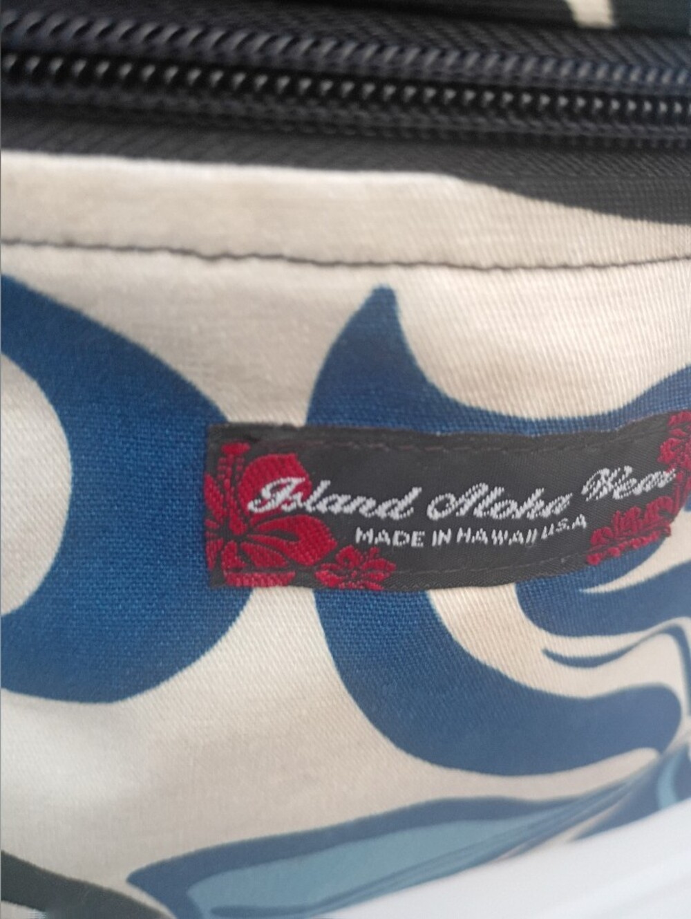 Island Aloha Wear Blue Floral Tote Bag